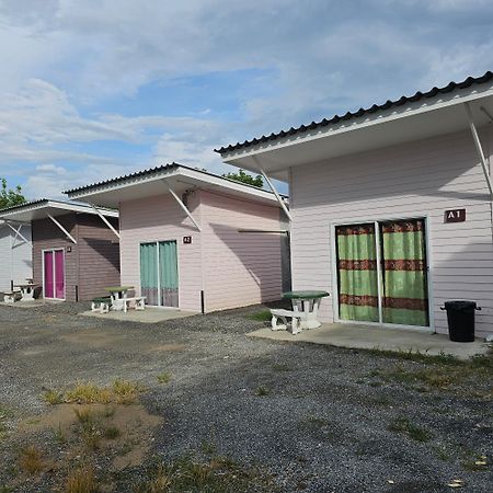 Bansuan Inthanon Resort -Classic House Chom Thong Esterno foto