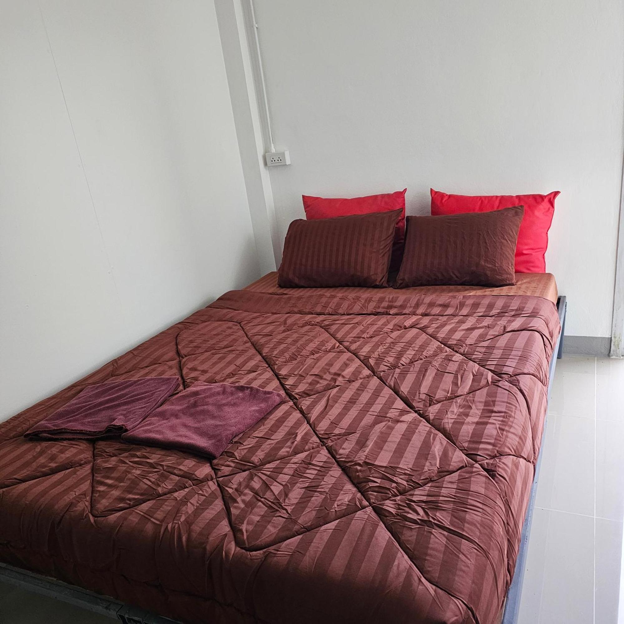 Bansuan Inthanon Resort -Classic House Chom Thong Esterno foto